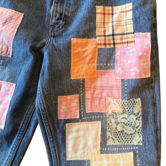 Upcycled Patchwork Jeans: Women's Size 6 Hippie Pants, Pastel & Lace Patches - Picture 8 of 13